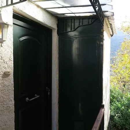 Beautiful Mountain View House With Fireplace Holiday home Dyrrachio